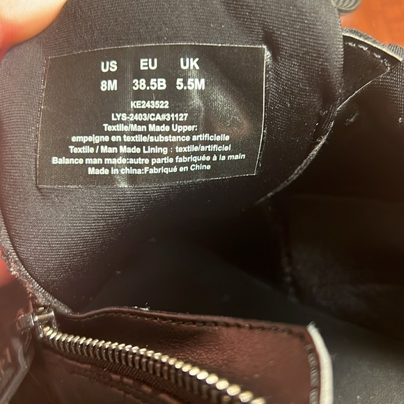 DKNY shoes - Picture 8 of 8